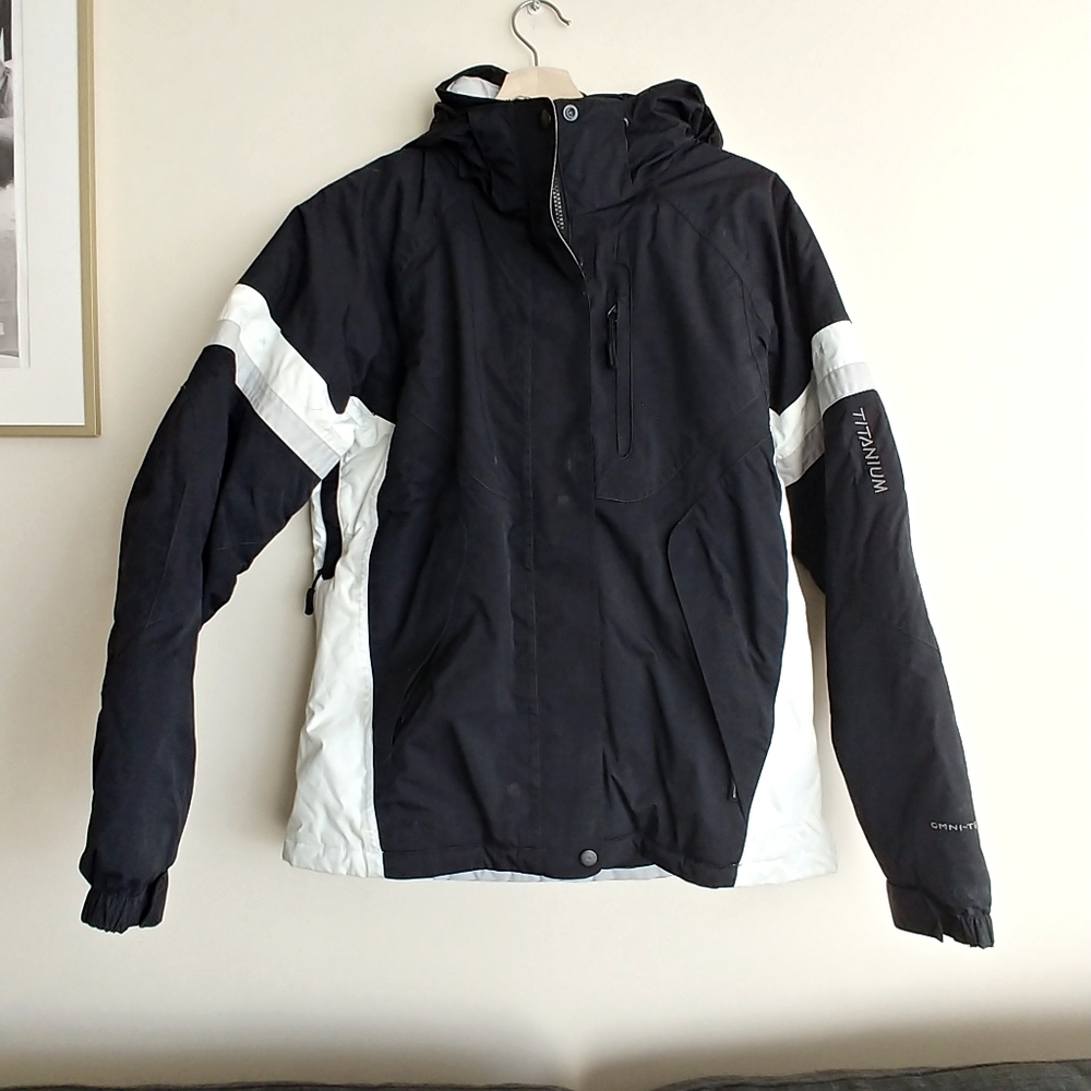 Columbia Omni Tech Womens Ski Jacket